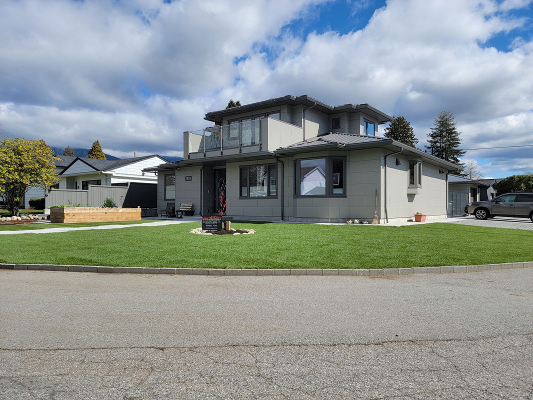 North Vancouver Garden Maintenance | North Vancouver Landscaping | North Vancouver Garden Design