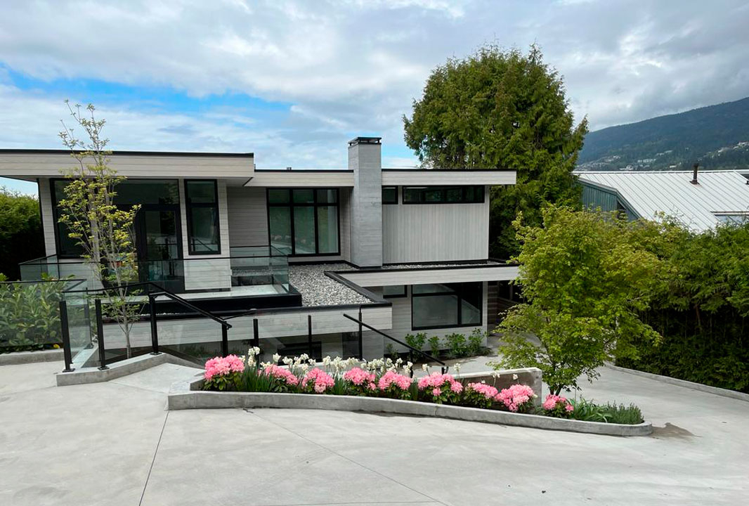 North Vancouver Garden Maintenance | North Vancouver Landscaping | North Vancouver Garden Design