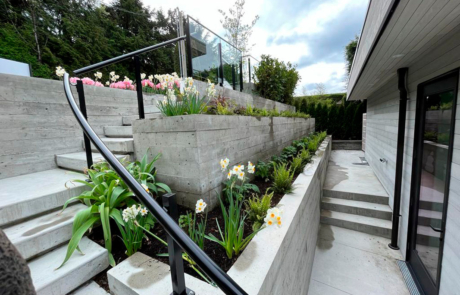 North Vancouver Garden Maintenance | North Vancouver Landscaping | North Vancouver Garden Design